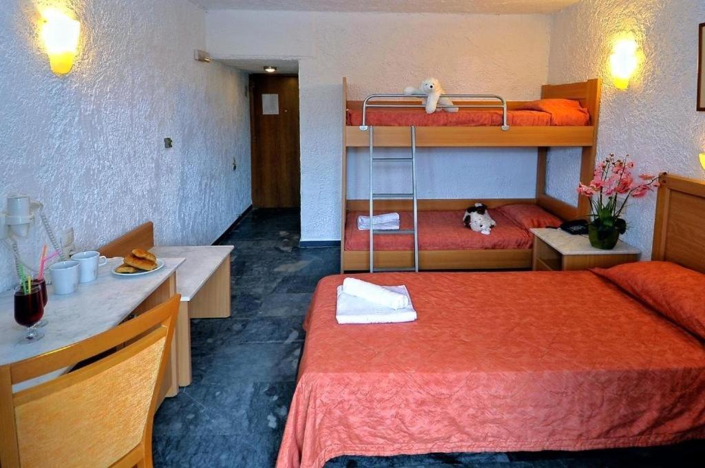 Ξενοδοχείο Καρτερός Εξωτερικό φωτογραφία